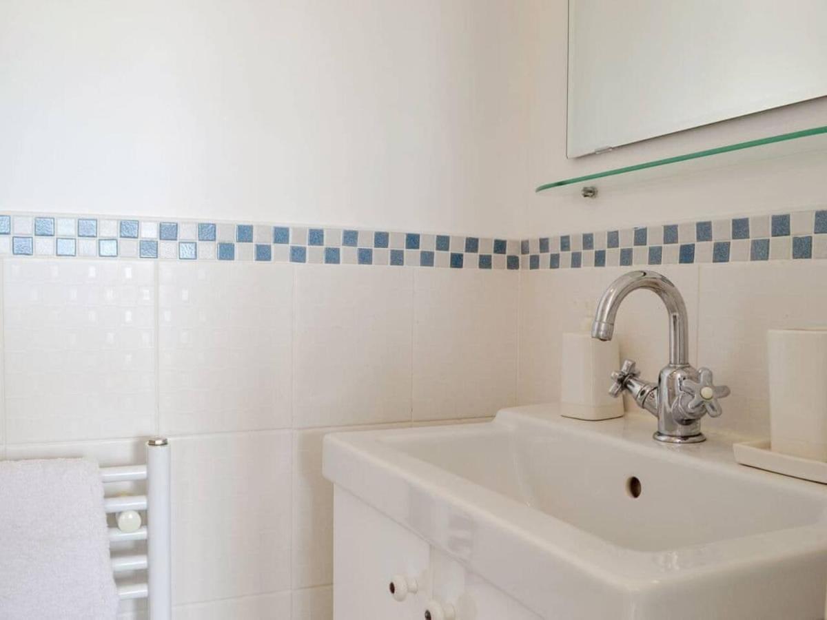 1-Bed Cottage On Coastal Pathway In South Wales Gileston 외부 사진